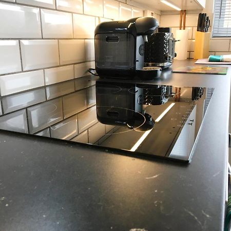 2 Bedroom Private House Near Bedford Town And Train Station Бедфорд Екстериор снимка
